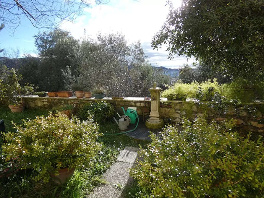 Immagine 45 di Casa indipendente in vendita  a Genova