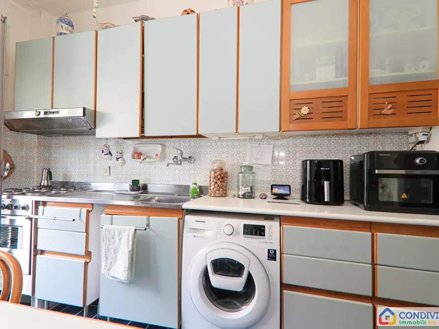 Immagine 22 di Appartamento in vendita  in Via Mulinetti 48 a Recco