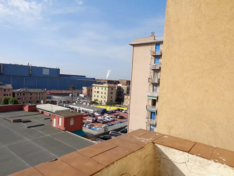 Immagine 9 di Appartamento in vendita  in Via Tonale 27 a Genova