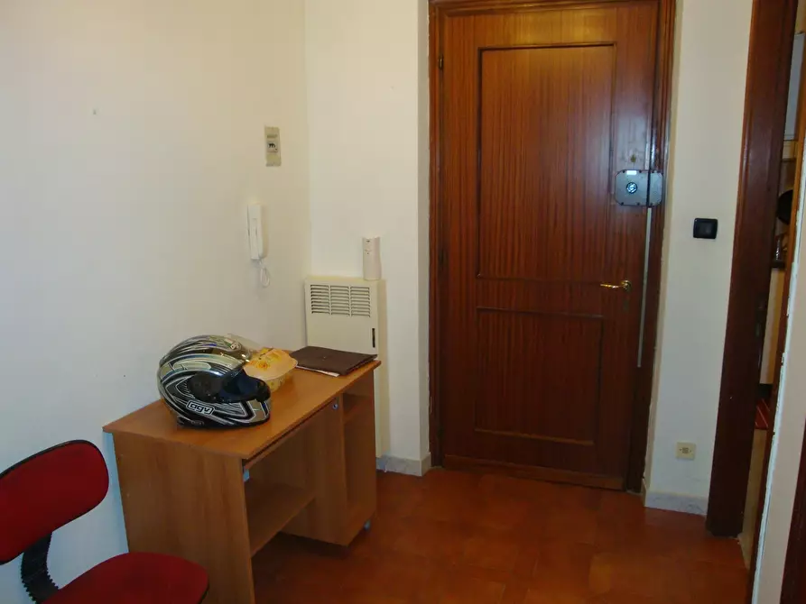 Immagine 15 di Bilocale in vendita  in Via all'Asilo Davide e Delfina Garbarino 2 a Genova
