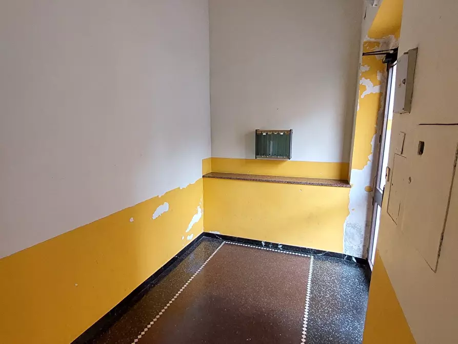 Immagine 32 di Trilocale in vendita  in Passo della Zebra a Genova