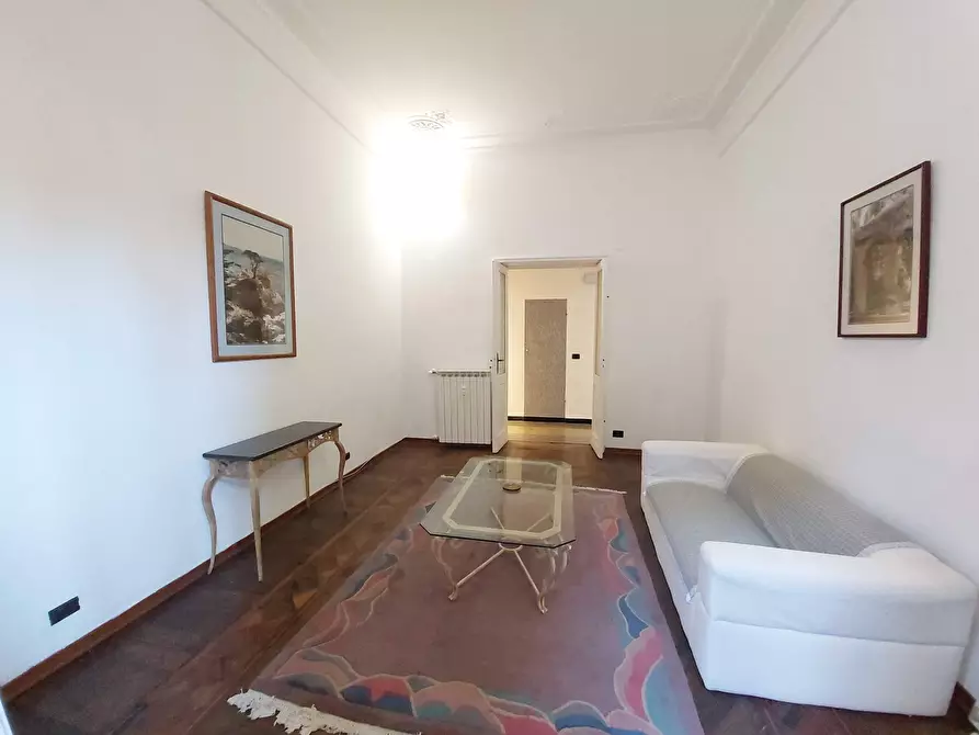Immagine 4 di Trilocale in vendita  in Corso Magenta a Genova