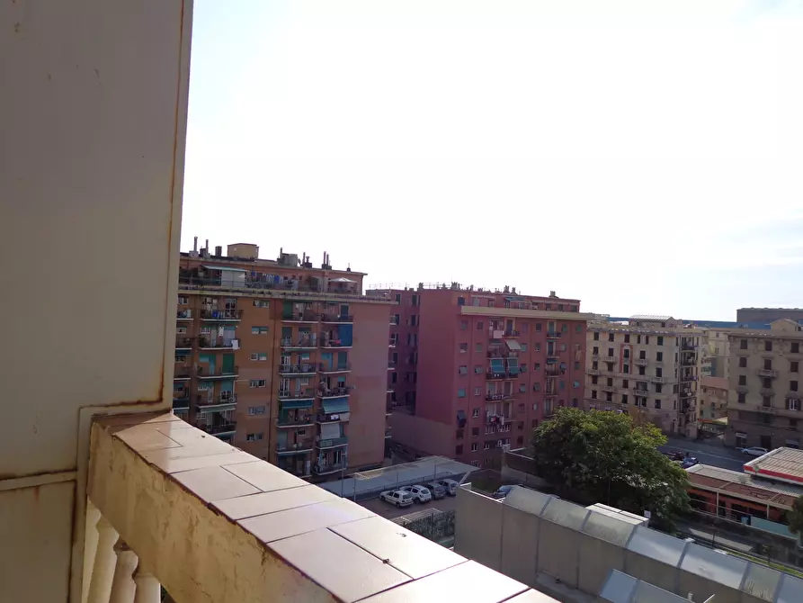 Immagine 10 di Appartamento in vendita  in Via Tonale 27 a Genova
