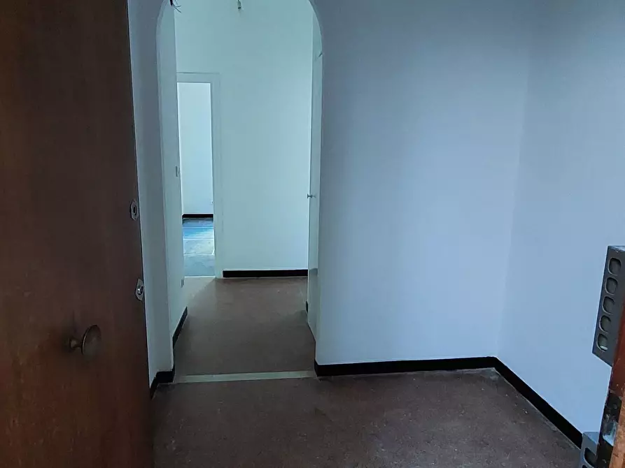 Immagine 10 di Trilocale in vendita  in Via Aurelio Robino a Genova