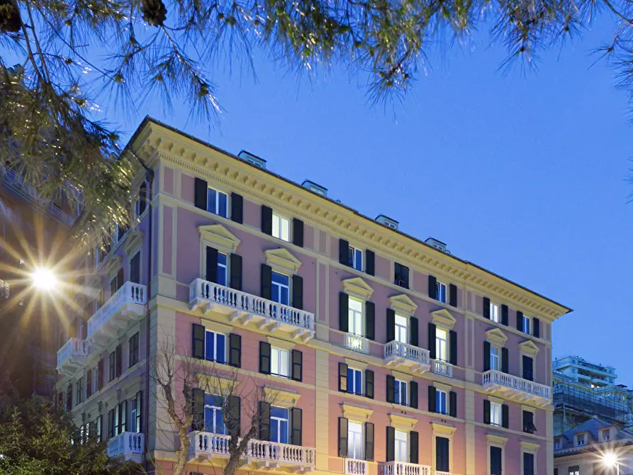 Immagine 3 di Bilocale in vendita  a Genova