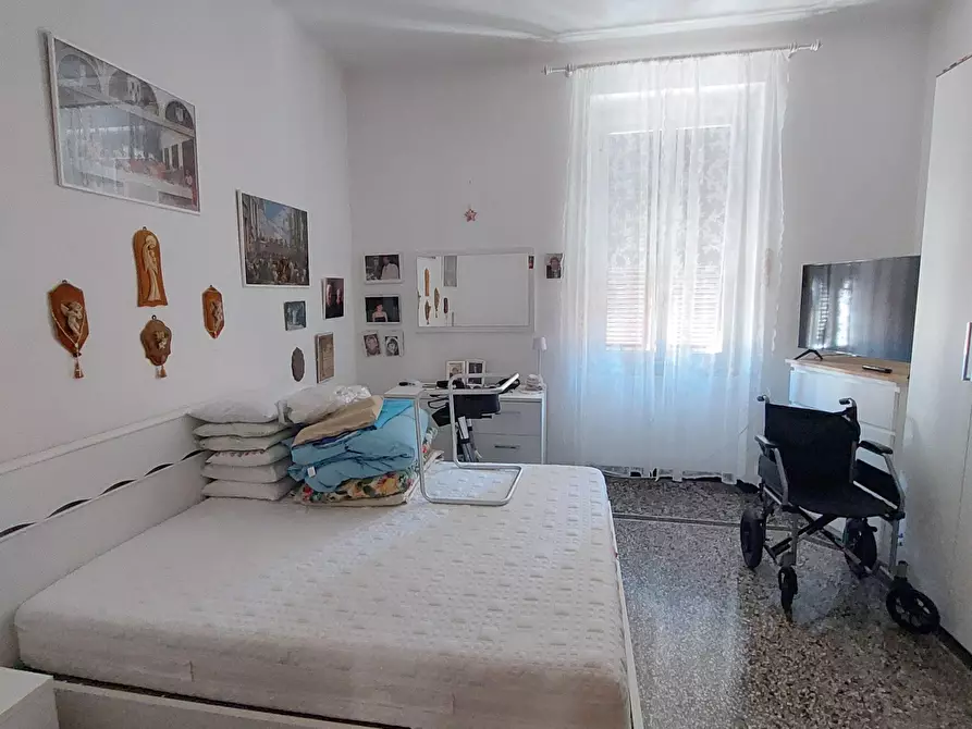 Immagine 10 di Pentalocale in vendita  in Via Casata Centuriona a Genova