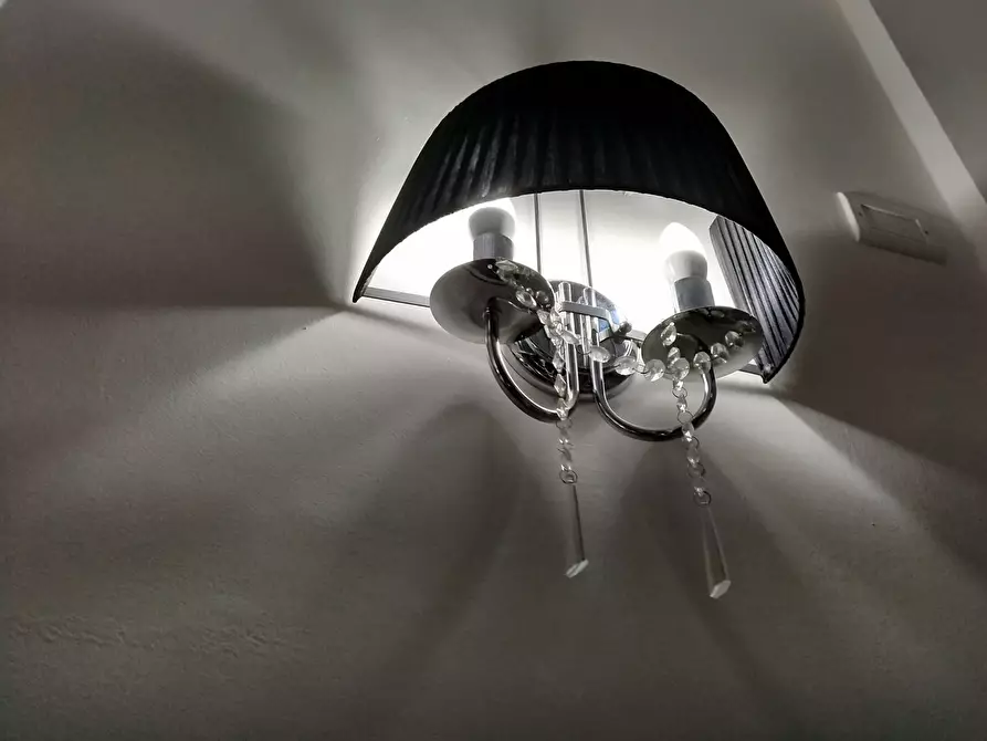 Immagine 51 di Bilocale in vendita  in Via delle Gavette a Genova