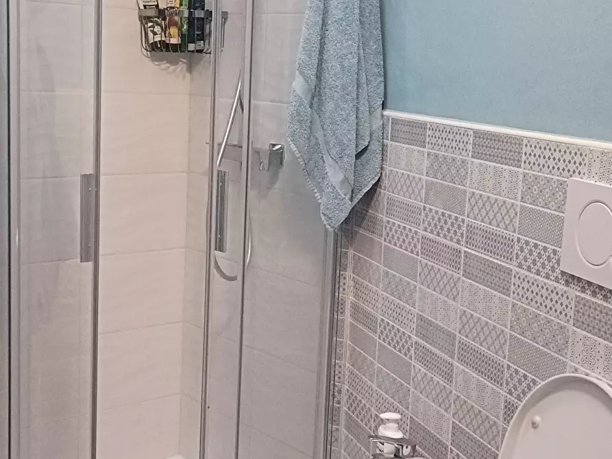 Immagine 31 di Mansarda in vendita  in Via Costa 3 a Varazze