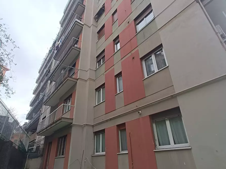 Immagine 36 di Trilocale in vendita  in Via Venezia 10 a Genova