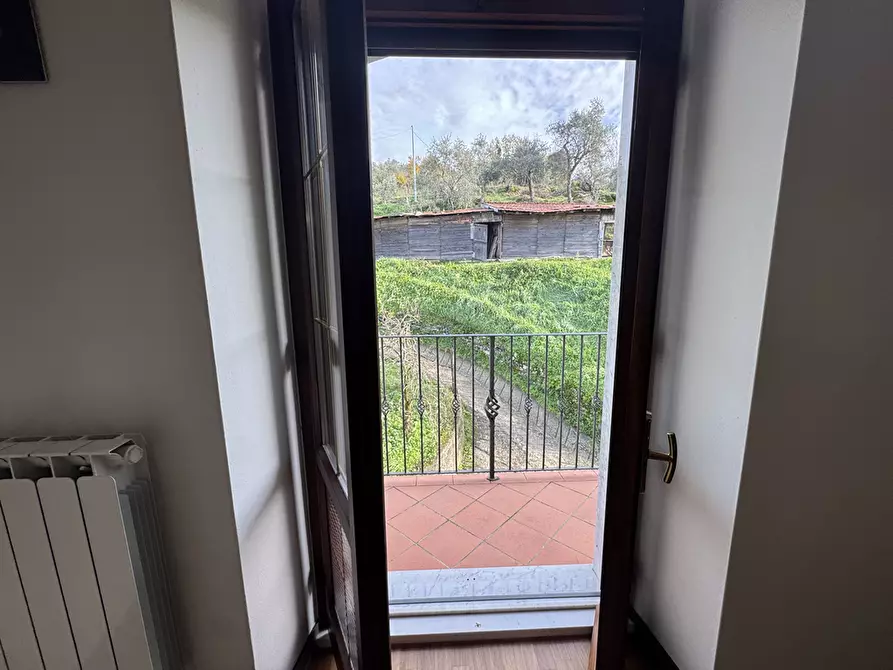 Immagine 47 di Casa semindipendente in vendita  in Via Pascoli 1 a Fivizzano