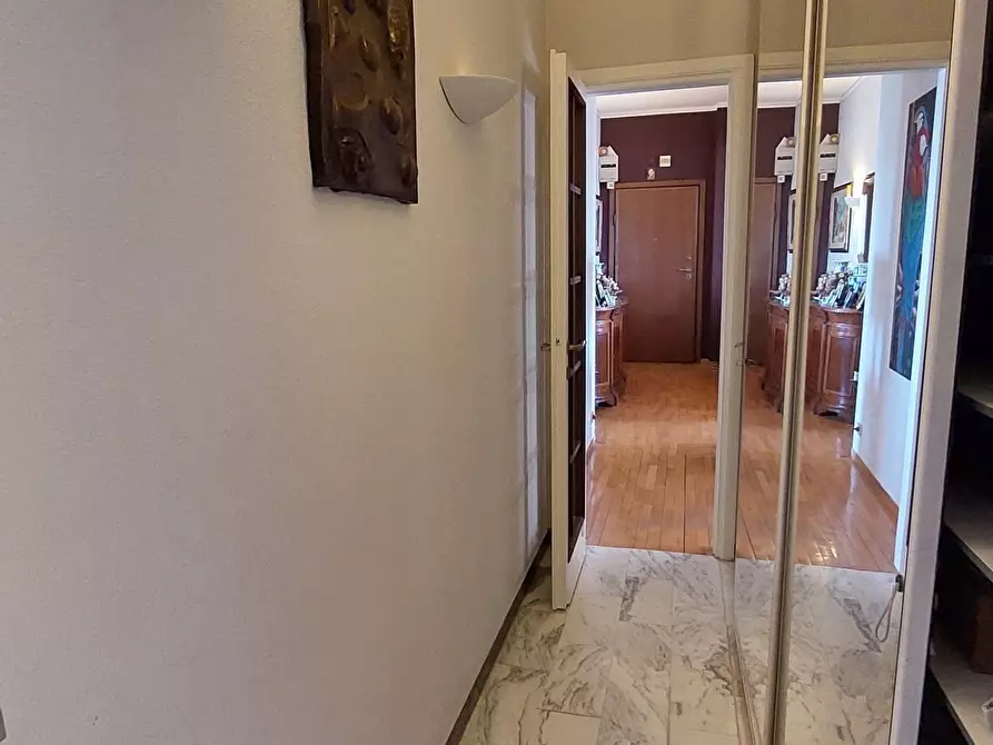 Immagine 25 di Trilocale in vendita  in Via Domenico Chiodo 25 a Genova