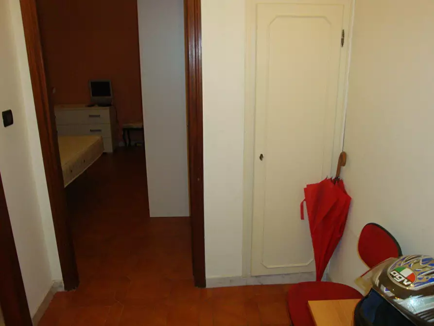 Immagine 13 di Bilocale in vendita  in Via all'Asilo Davide e Delfina Garbarino 2 a Genova