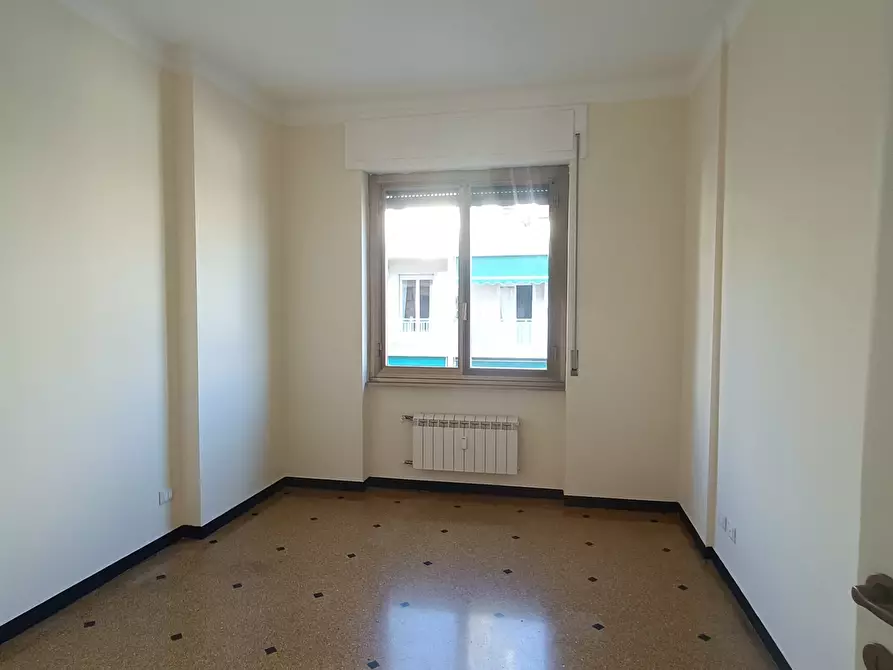 Immagine 15 di Appartamento in affitto  in Via Canevari 24 a Genova