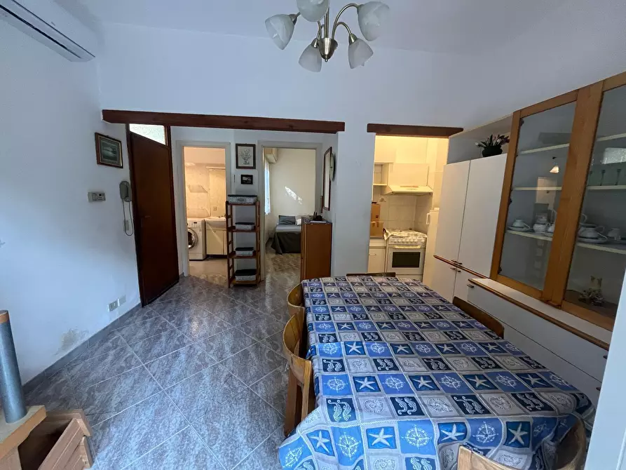 Immagine 8 di Bilocale in vendita  a Alassio