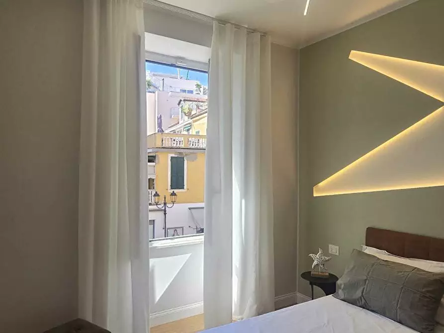 Immagine 19 di Trilocale in vendita  in Corso Dante Alighieri 198 a Alassio