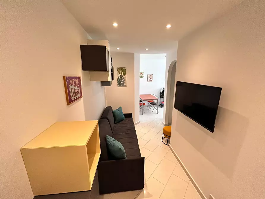 Immagine 3 di Bilocale in vendita  in Via Roma 48 a Alassio