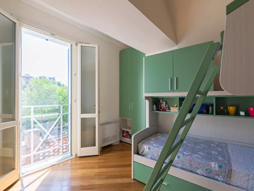 Immagine 11 di Trilocale in vendita  in Via Adelasia a Alassio