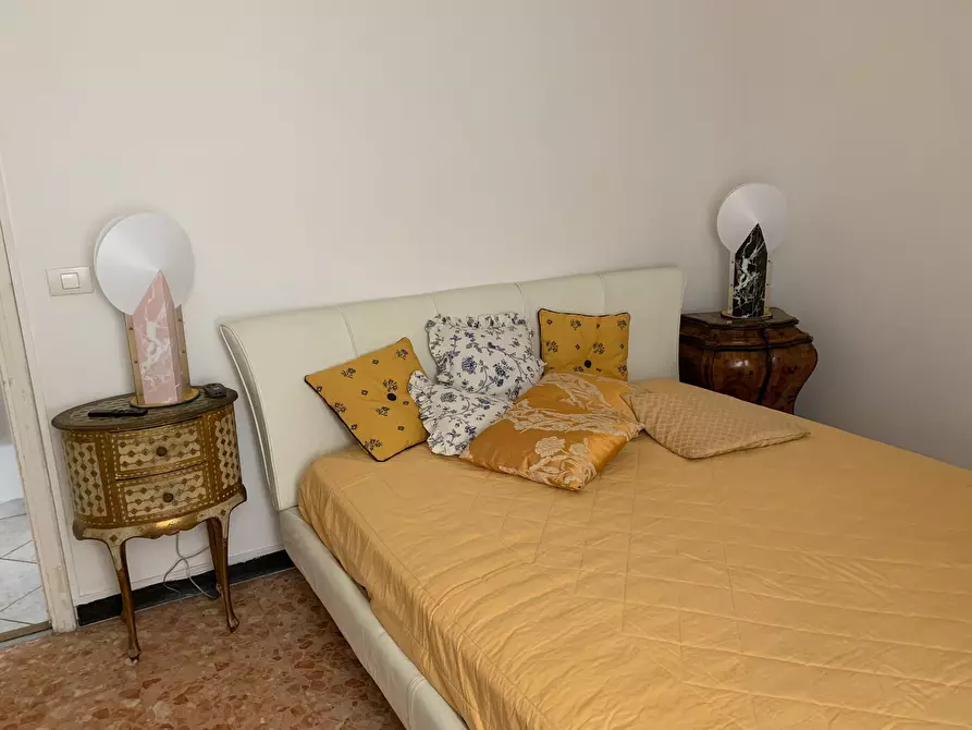 Immagine 12 di Quadrilocale in affitto  in Via Roma 48 a Alassio