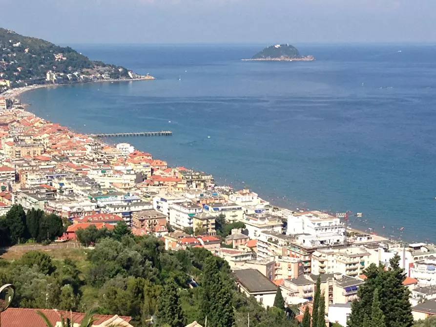 Immagine 7 di Villa in vendita  in Strada Panoramica San Bernardo 116-118 a Alassio
