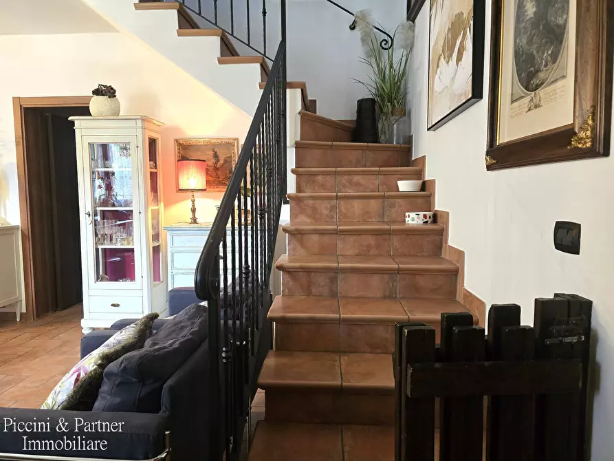 Immagine 40 di Villa in vendita  in Strada Tiberina Nord 395 a Perugia