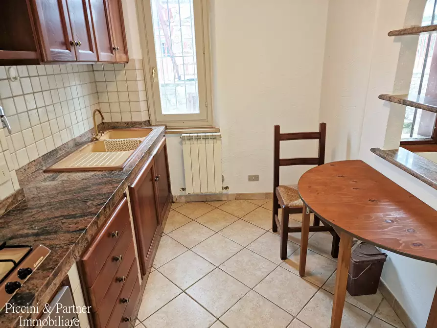 Immagine 9 di Porzione di casa in vendita  in Via Anghiari a Castiglione Del Lago