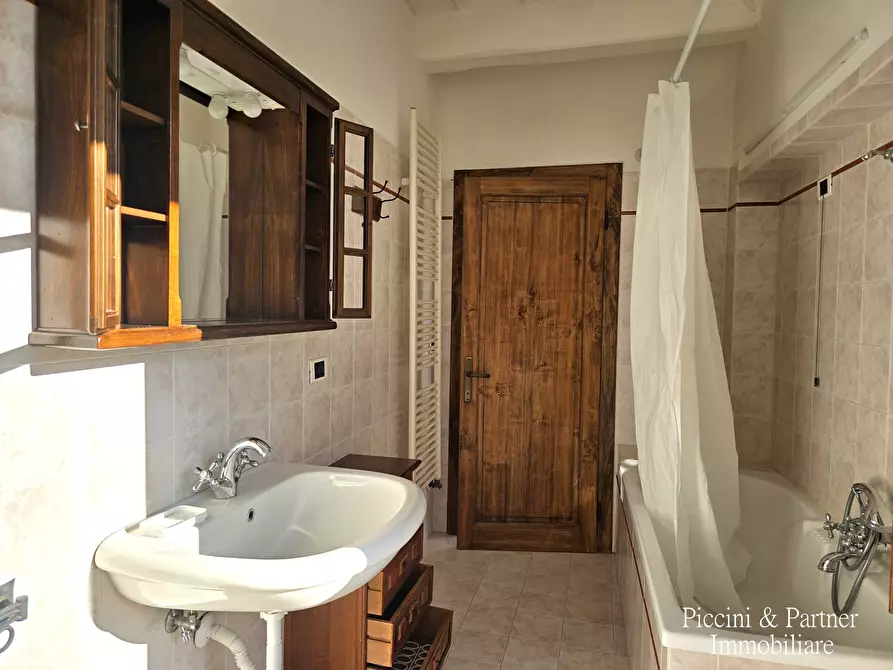 Immagine 77 di Rustico / casale in vendita  in Località Riccio 70A a Cortona