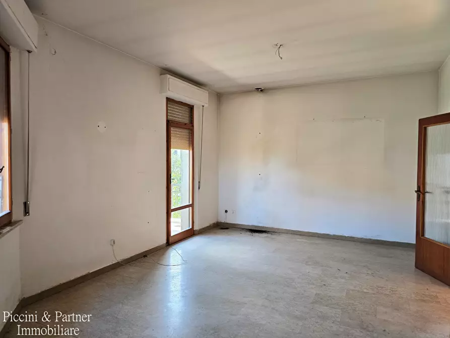 Immagine 20 di Casa bifamiliare in vendita  in Via Como a Montepulciano