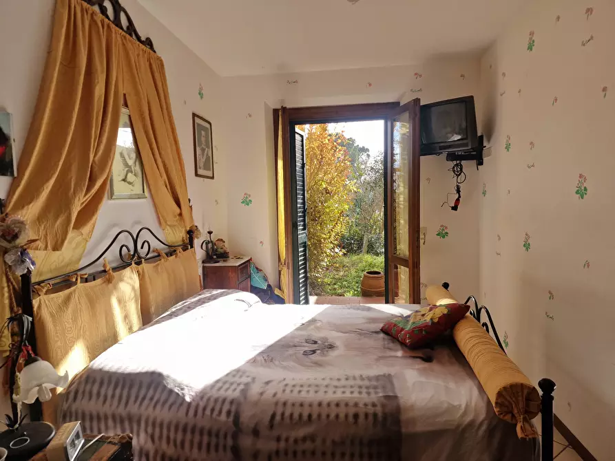 Immagine 41 di Porzione di casa in vendita  in Via Fioretti a Castiglione Del Lago