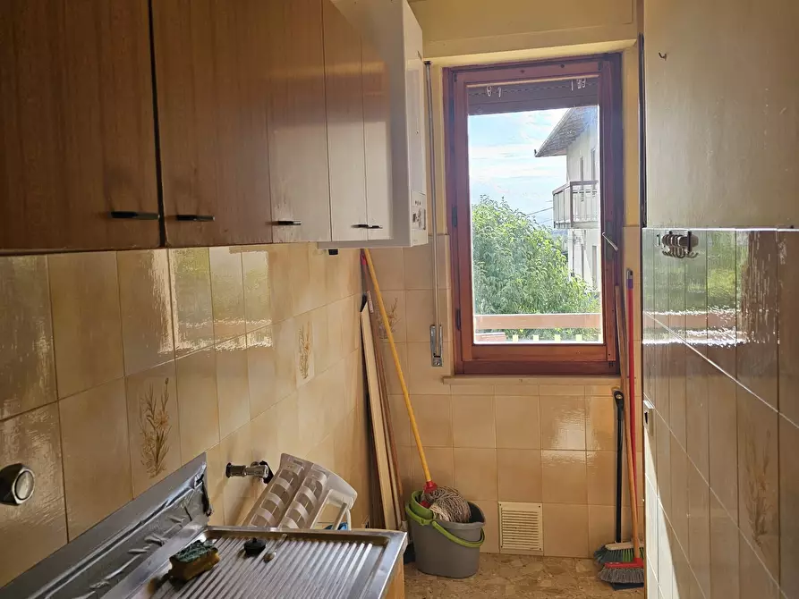 Immagine 12 di Quadrilocale in vendita  in Via Anton Maria Garbi 2 a Tuoro Sul Trasimeno