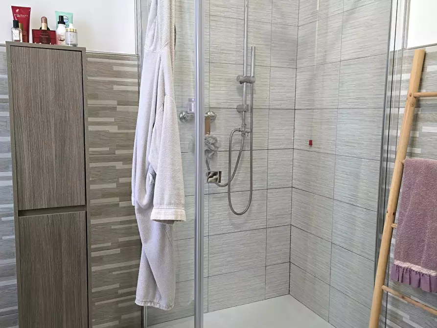 Immagine 45 di Villa in vendita  in C.a. Monsigliolo a Cortona