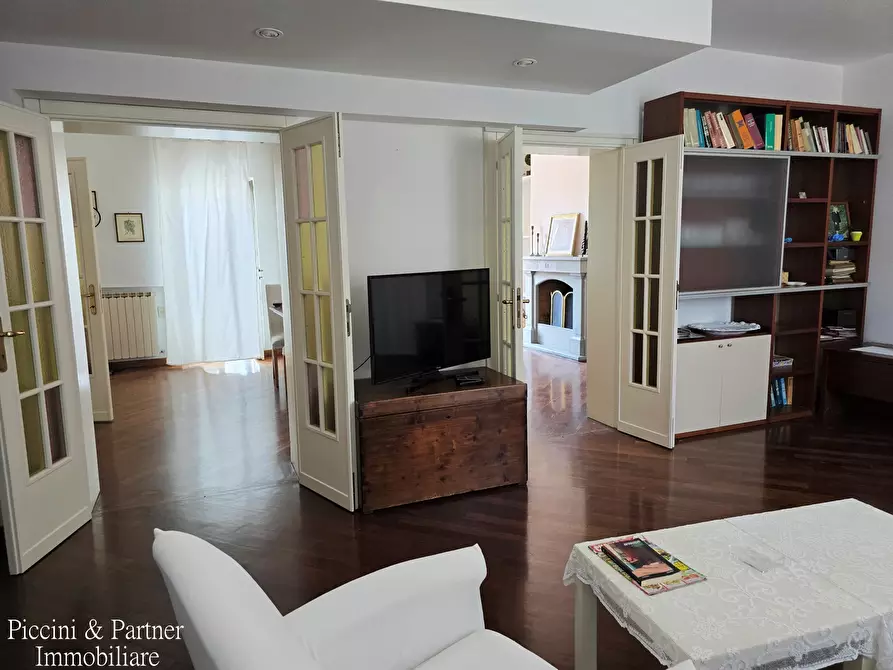 Immagine 27 di Pentalocale in vendita  in Via Orvieto 2 a Perugia