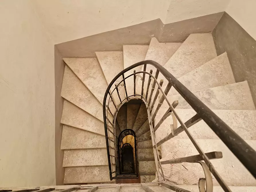 Immagine 5 di Trilocale in vendita  in Via Camillo Benso Conte di Cavour 73 a Torrita Di Siena