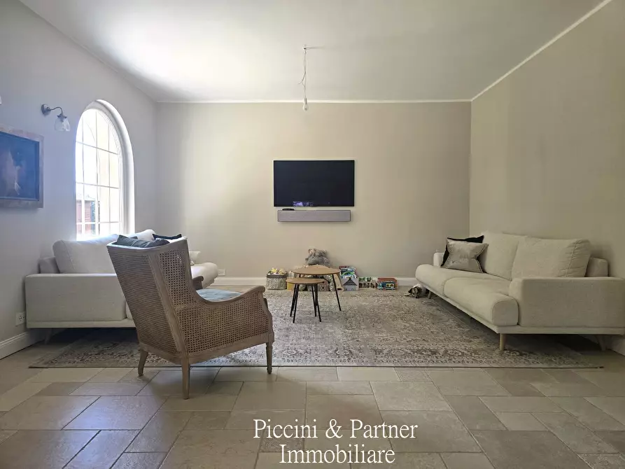 Immagine 13 di Villa in vendita  in Località Castagni 2 a Castiglione Del Lago