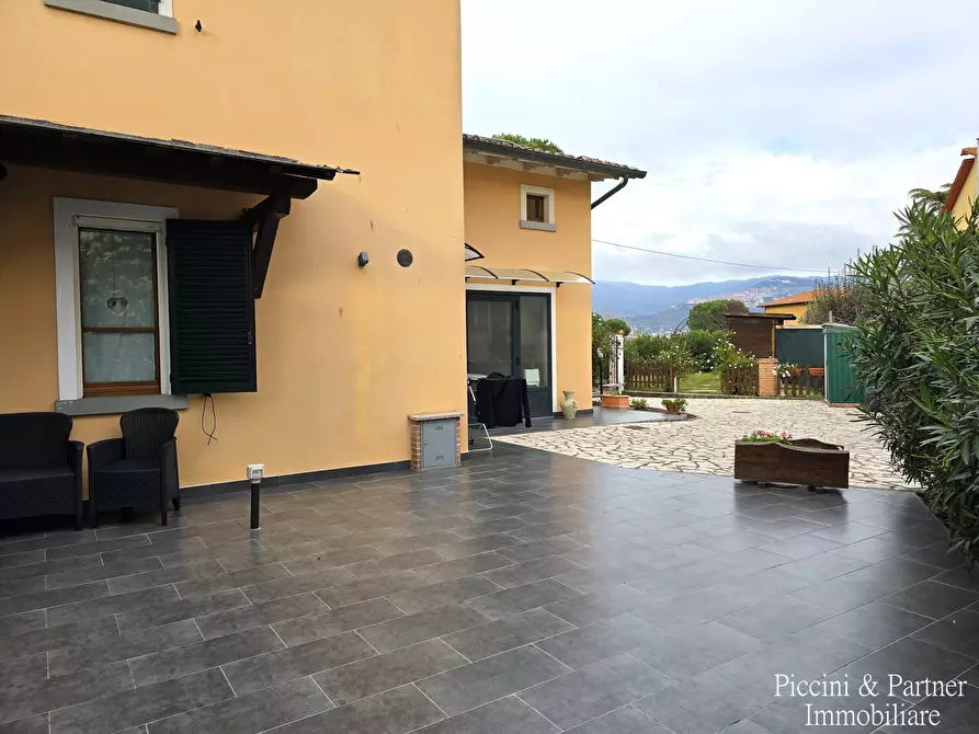 Immagine 6 di Villa in vendita  in C.a. Monsigliolo a Cortona