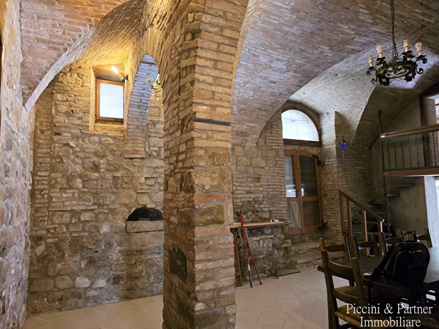 Immagine 4 di Pentalocale in vendita  in Via San Giovanni del Fosso 14 a Perugia