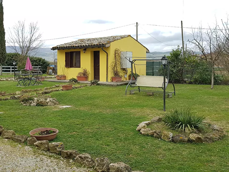 Immagine 31 di Casa vacanze in vendita  a Bevagna