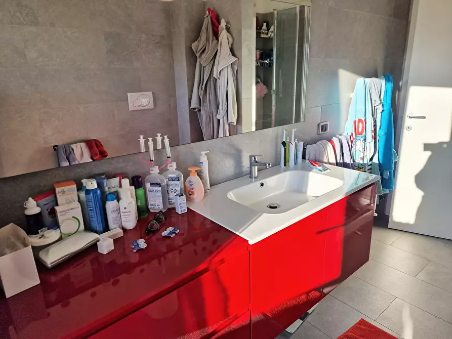 Immagine 52 di Pentalocale in vendita  in Via Madonna del Popolo a Perugia