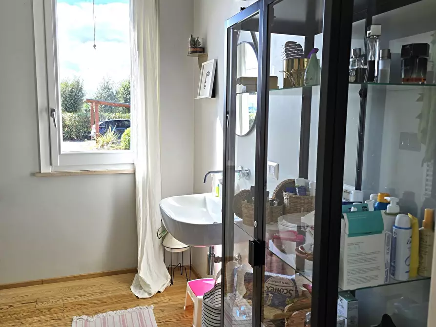 Immagine 36 di Villa in vendita  in Località Bertoni a Castiglione Del Lago