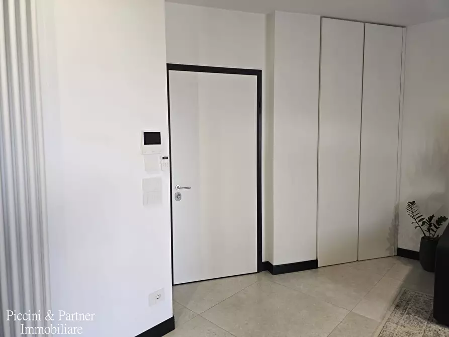 Immagine 5 di Pentalocale in vendita  in Via Roberto Arcaleni a Città Di Castello
