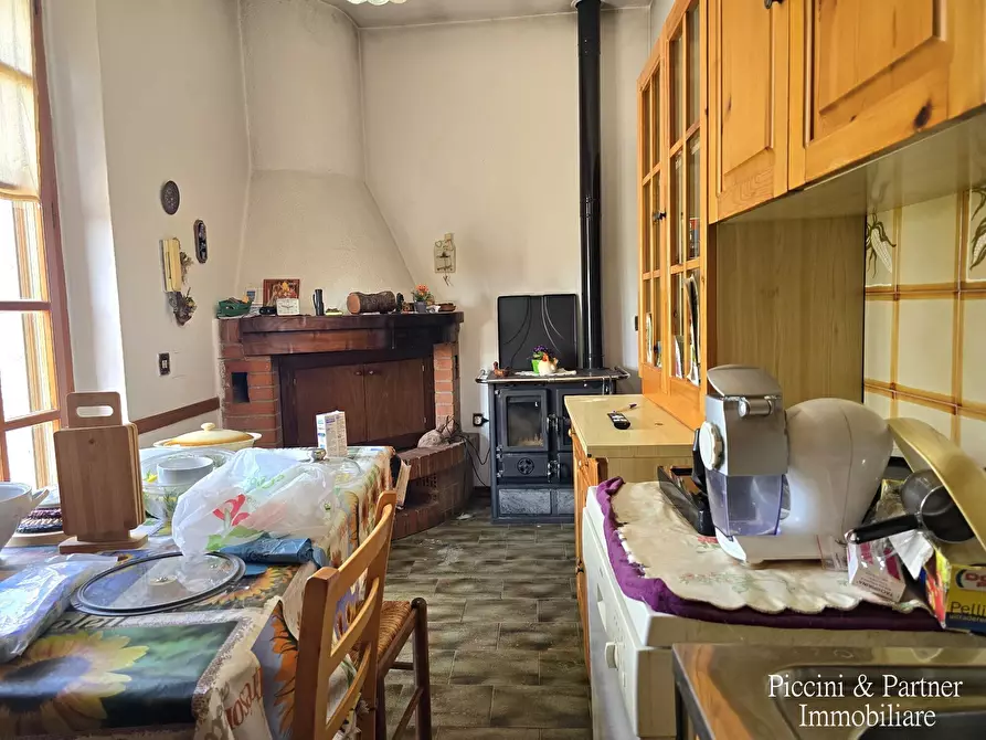 Immagine 44 di Rustico / casale in vendita  in Via Paganico 2 a Castiglione Del Lago