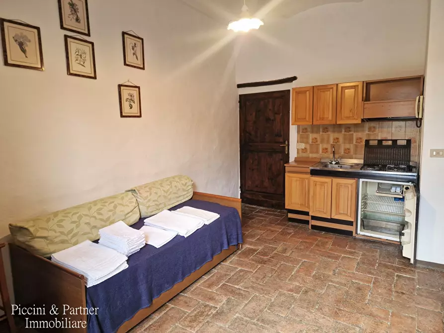 Immagine 22 di Bilocale in vendita  in Via Cenaioli a Magione