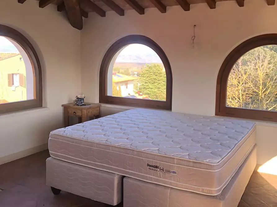 Immagine 24 di Rustico / casale in vendita  in Via della Rinascita 11 a Castiglione Del Lago