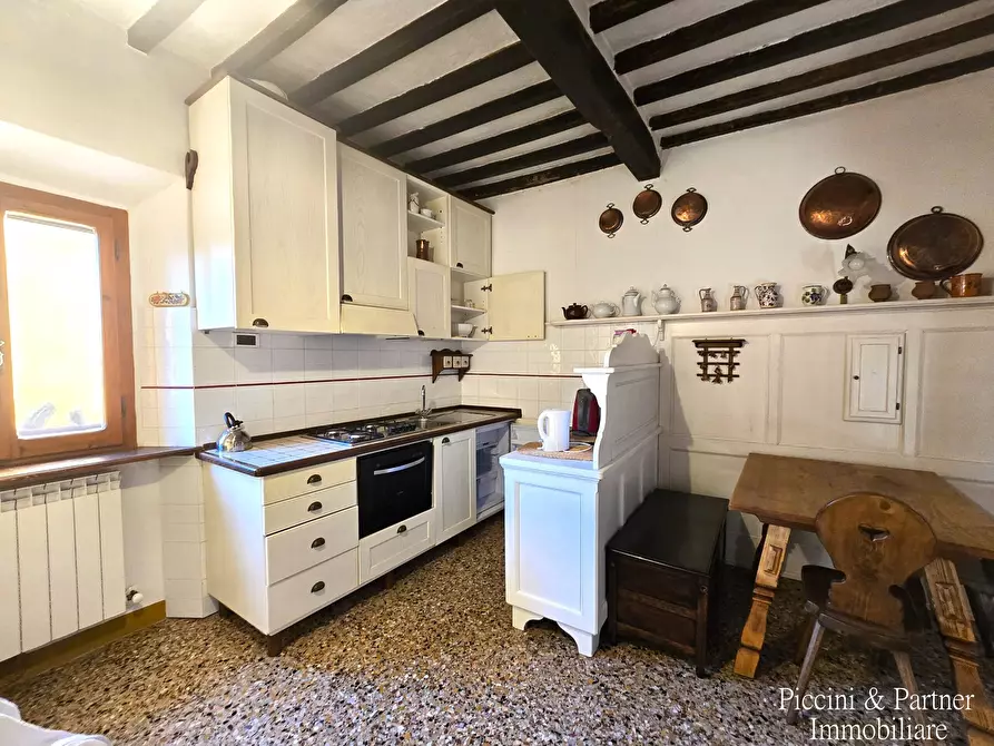 Immagine 61 di Rustico / casale in vendita  in Località Riccio 70A a Cortona