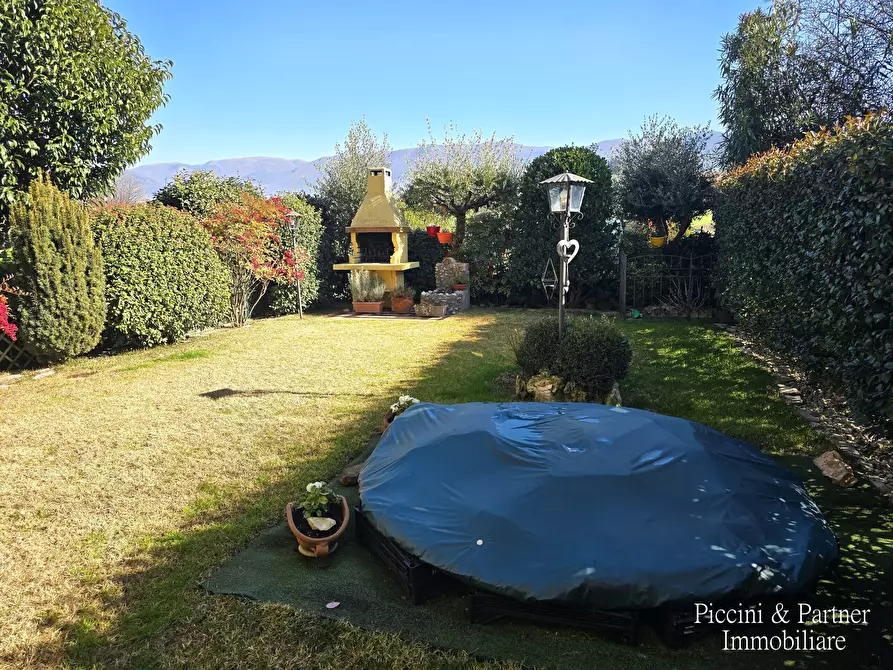 Immagine 17 di Villetta a schiera in vendita  in Via Macedonio Melloni a Spoleto