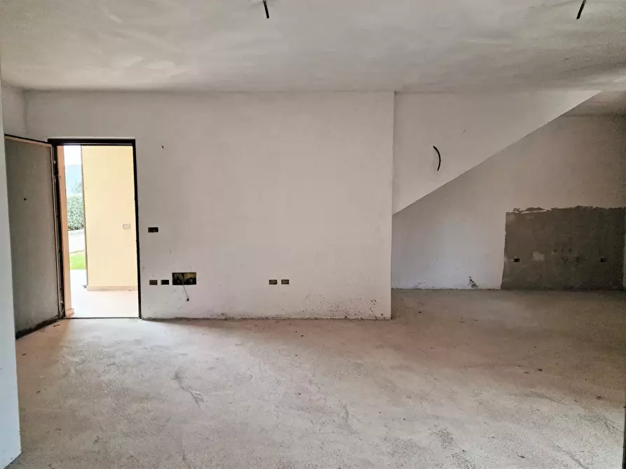 Immagine 8 di Trilocale in vendita  in Strada Tiberina Nord 421 a Perugia