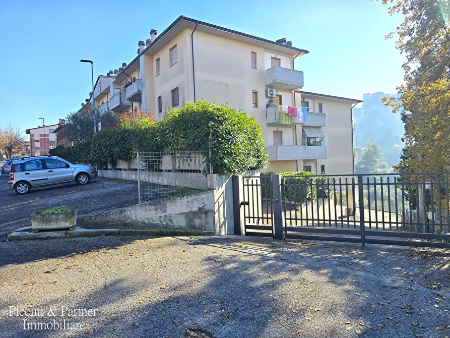 Immagine 54 di Quadrilocale in vendita  in Via Trasimeno 15 a Magione