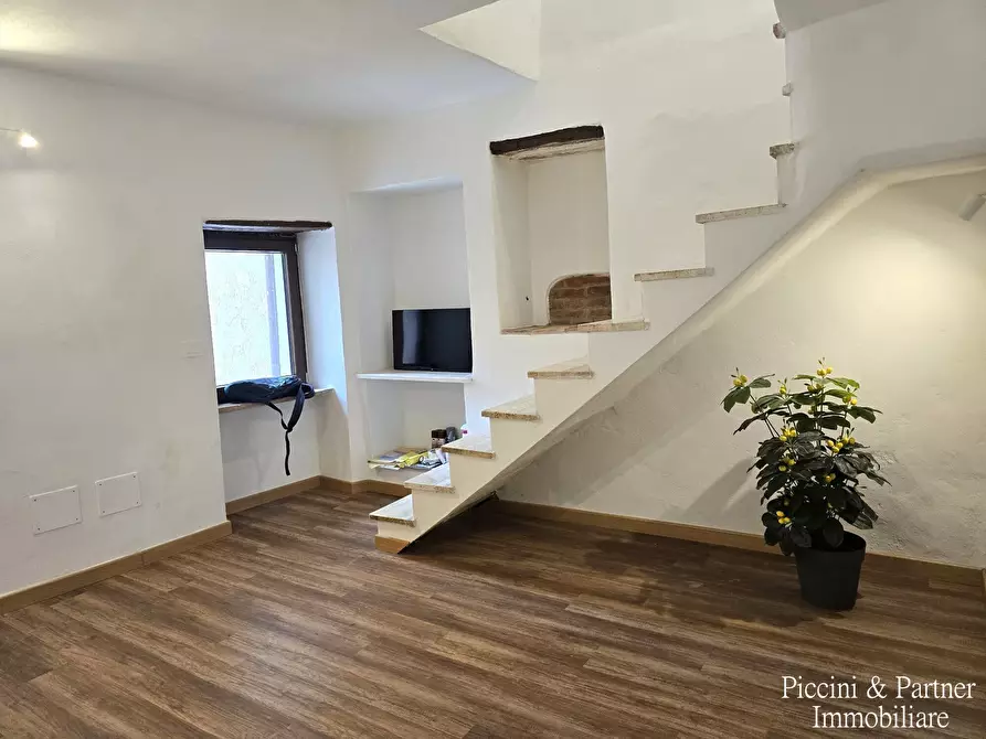Immagine 12 di Terratetto in vendita  in Via del Giglio a Castiglione Del Lago