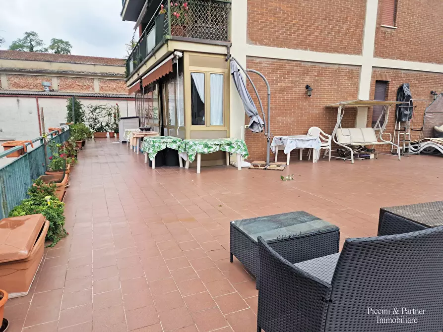 Immagine 19 di Pentalocale in vendita  in Via Giacomo Puccini 84 a Perugia