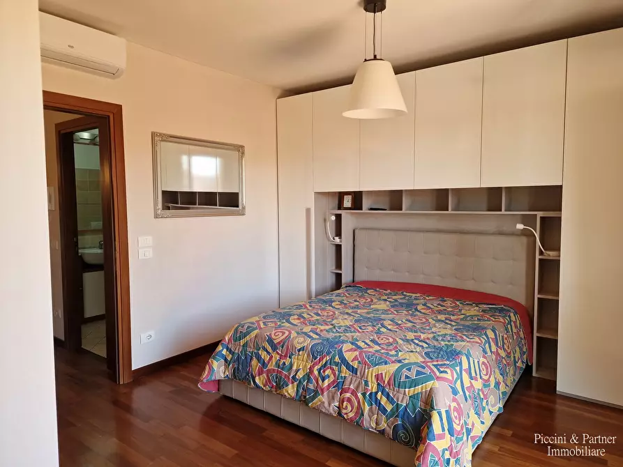 Immagine 26 di Casa bifamiliare in vendita  in Via Trasimeno a Castiglione Del Lago