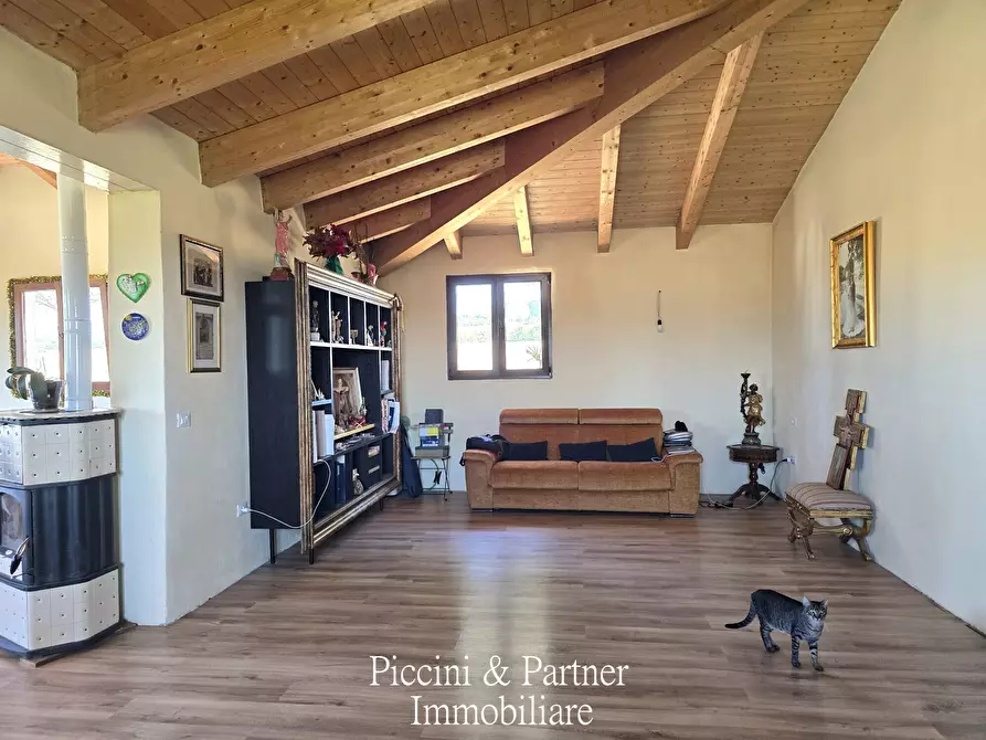 Immagine 17 di Rustico / casale in vendita  in Strada Settevalli 1157 a Perugia